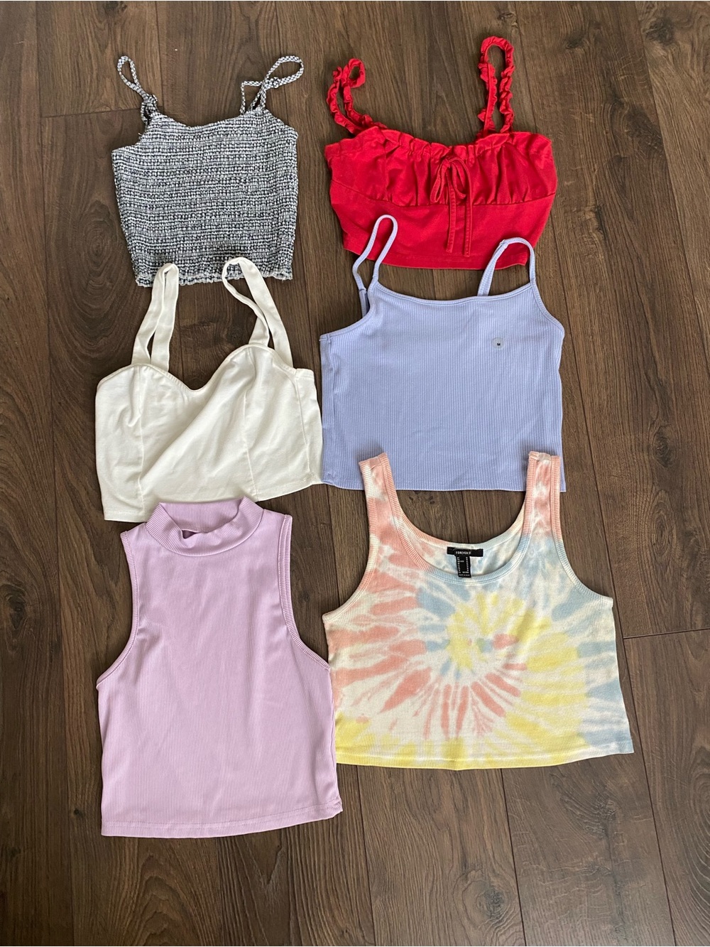 Six Crop Top Bundle - Black & White, Red, Blue, Cream, Pink, Tie-Dye, Purple.Med